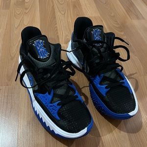 Nike Kyrie 4 Low - Basketball - size 9